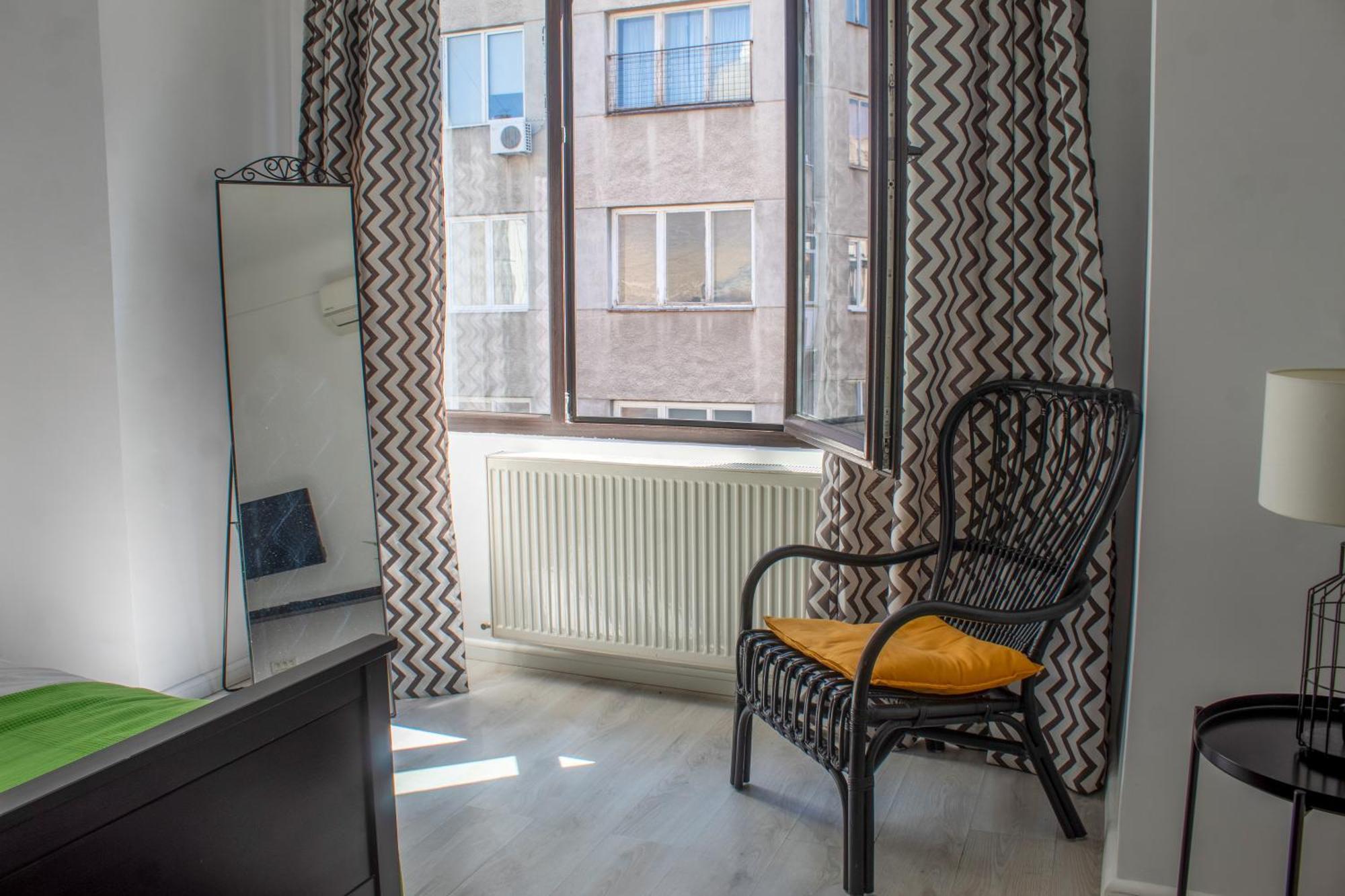Domus Old Town Retreat Cozy & Central Bucharest Exterior photo